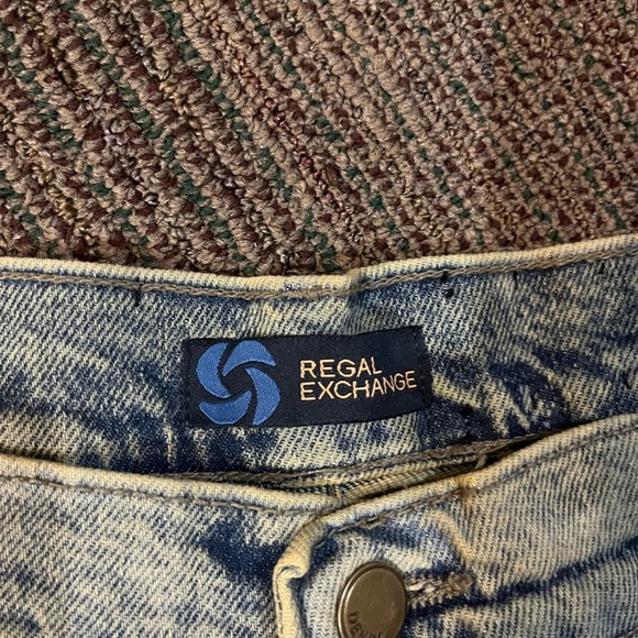 NWT Regal Exchange Denim Shorts - Picture 4 of 10